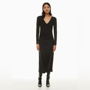 Wilfred Parvis Dress Sleek, second-skin maxi dress